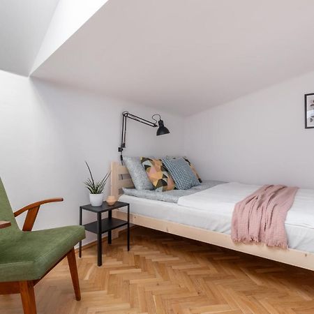 Nap Apartments Franciszkanska Warsaw Exterior photo